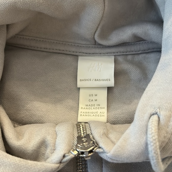 H&M Basics hoodie - Picture 6 of 6
